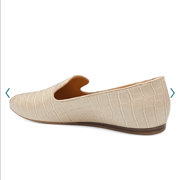 NINE WEST CREAM SLIP ON FAUX SUEDE LEATHER LINING LOAFERS - Picture 9 of 10